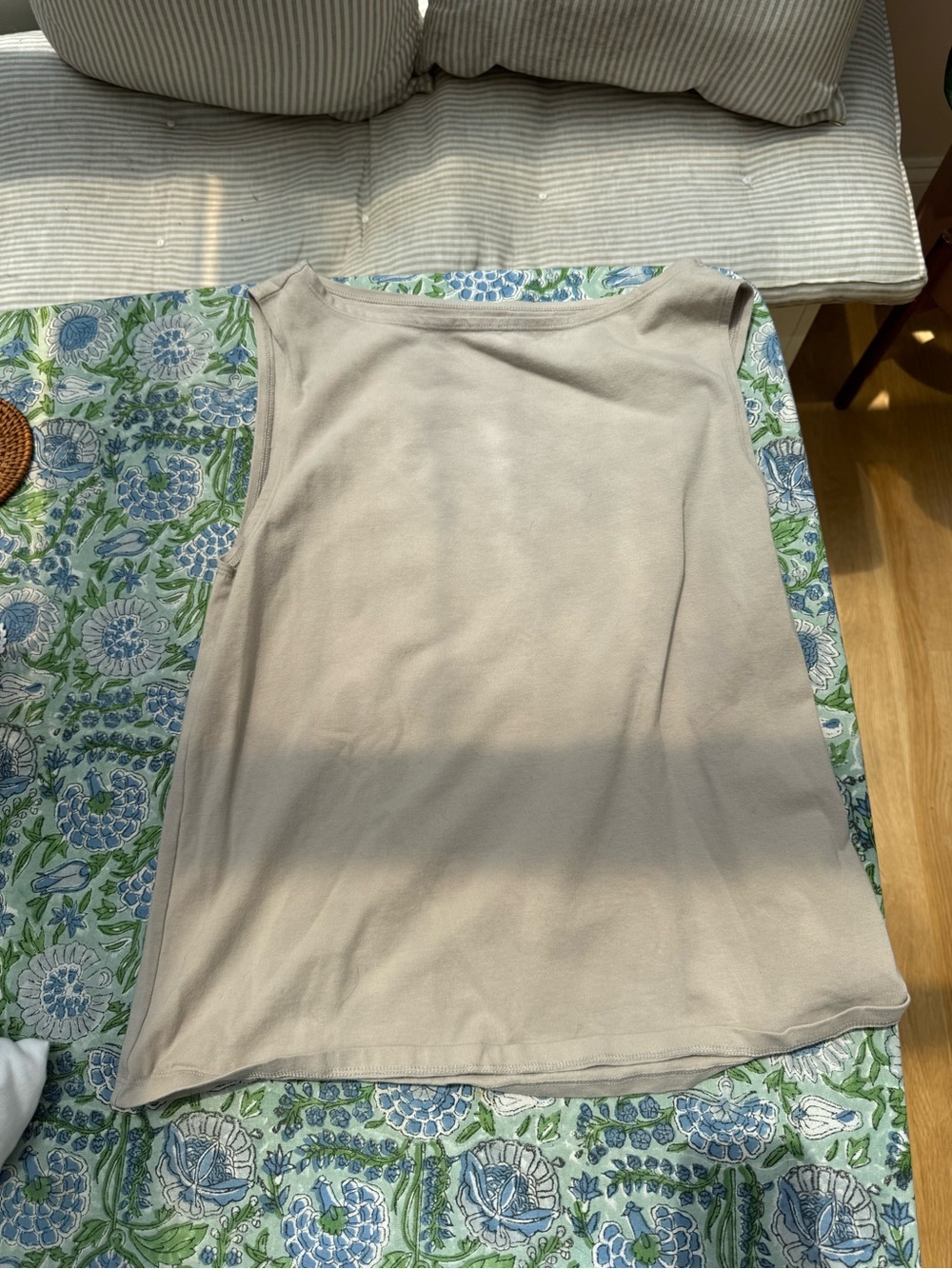 Gap Sleeveless Boatneck Top in Light Beige